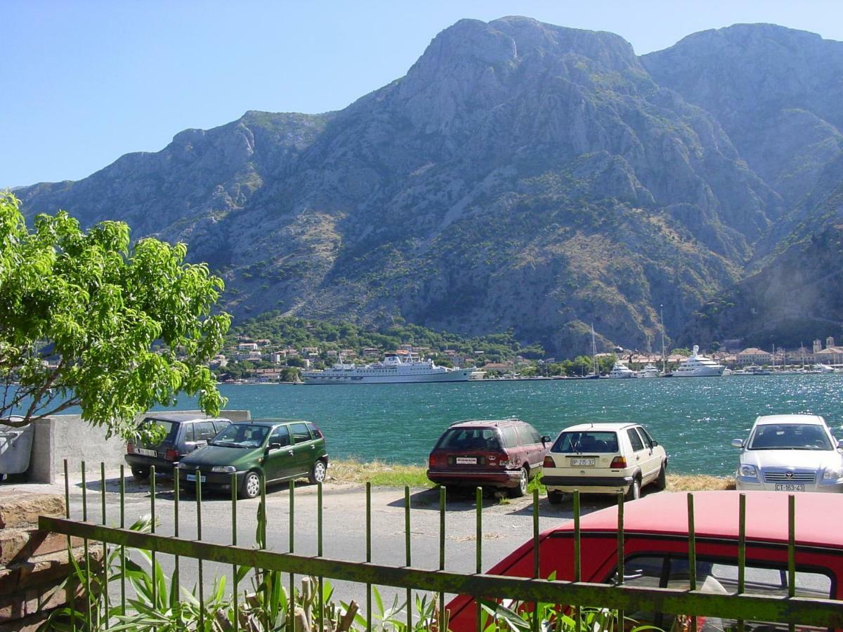 Apartment Mimosa Kotor Kültér fotó